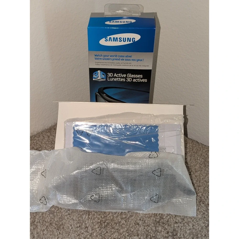 Samsung 3D Active Glasses SSG-3050GB‎ Accessory for Smart TV New in Box